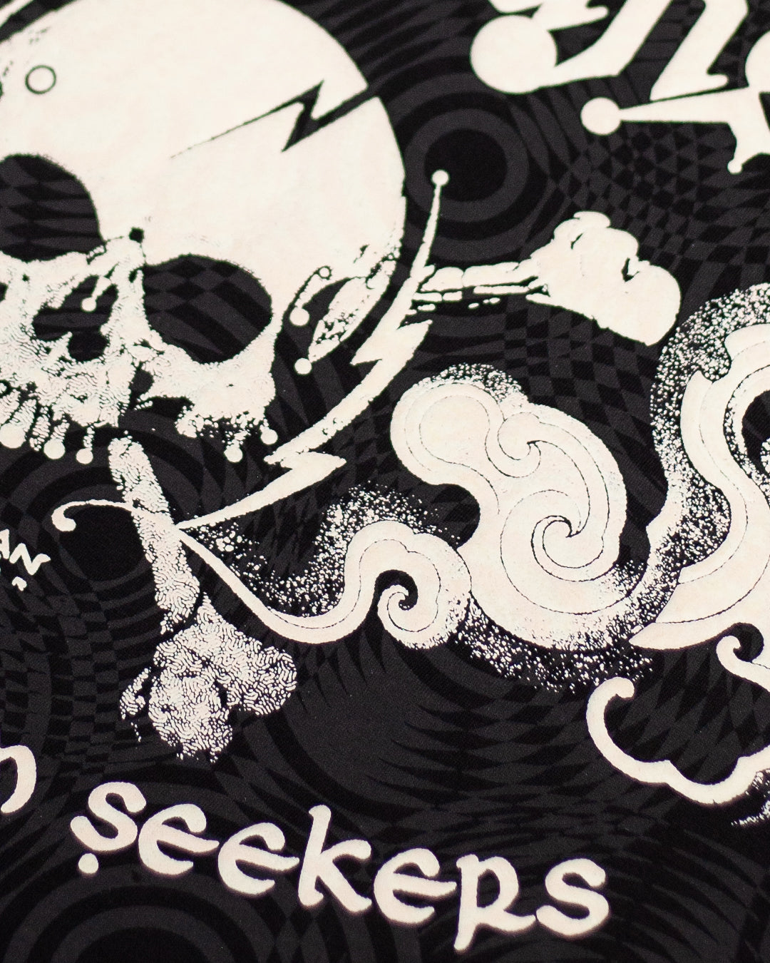 T-Shirt Oversized Men / Black Cotton Shinker - WIERD NOISES SHAMANS SMOKE White
